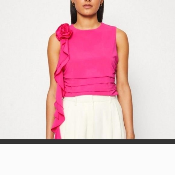 ABERCROMBIE & FITCH ruffle draped skort And Top in raspberry rose. Size XXS - Picture 14 of 15